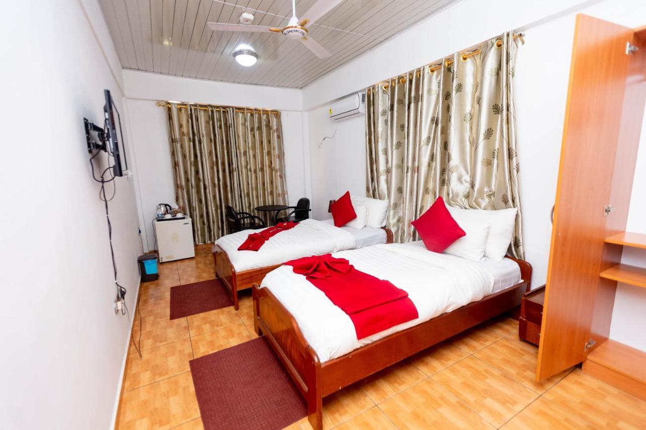 Sky Plus Hotel & Resort Ho Buitenkant foto